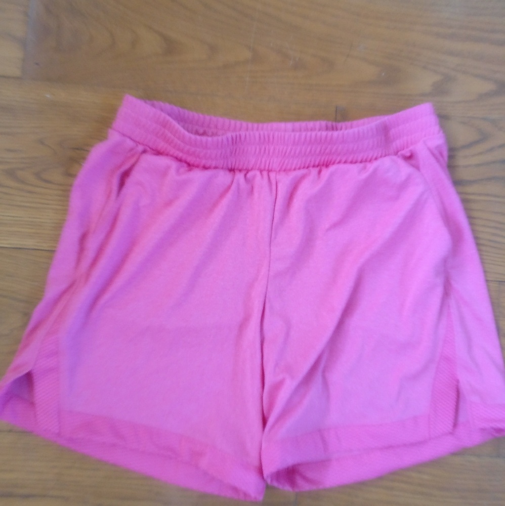 Athletic shorts